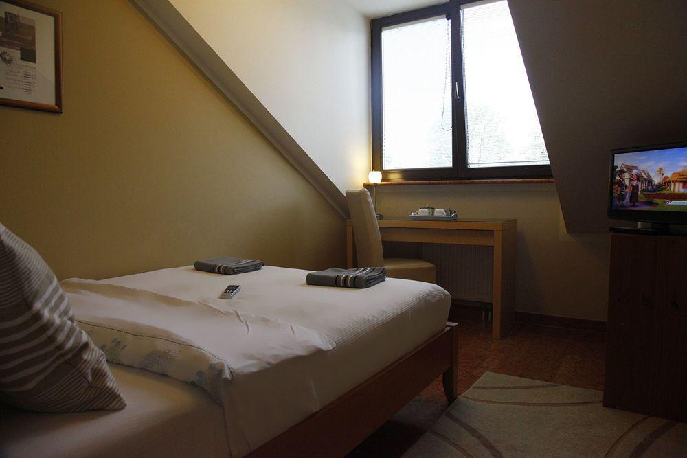 Garden House & East Park-Apartments Grossdorf  Dış mekan fotoğraf