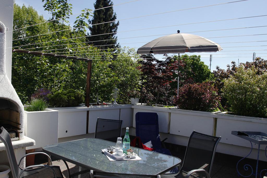 Garden House & East Park-Apartments Grossdorf  Dış mekan fotoğraf