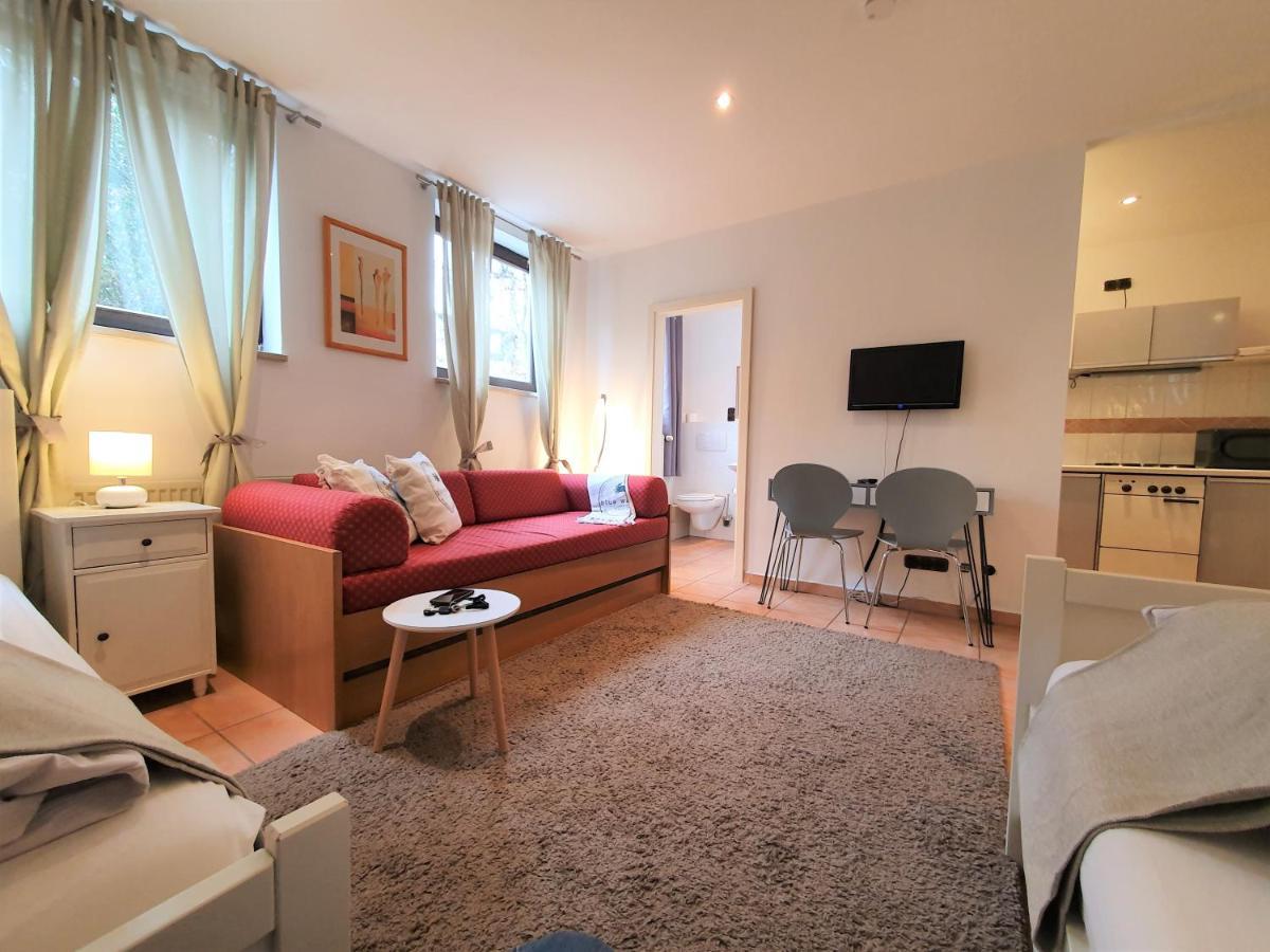 Garden House & East Park-Apartments Grossdorf  Dış mekan fotoğraf